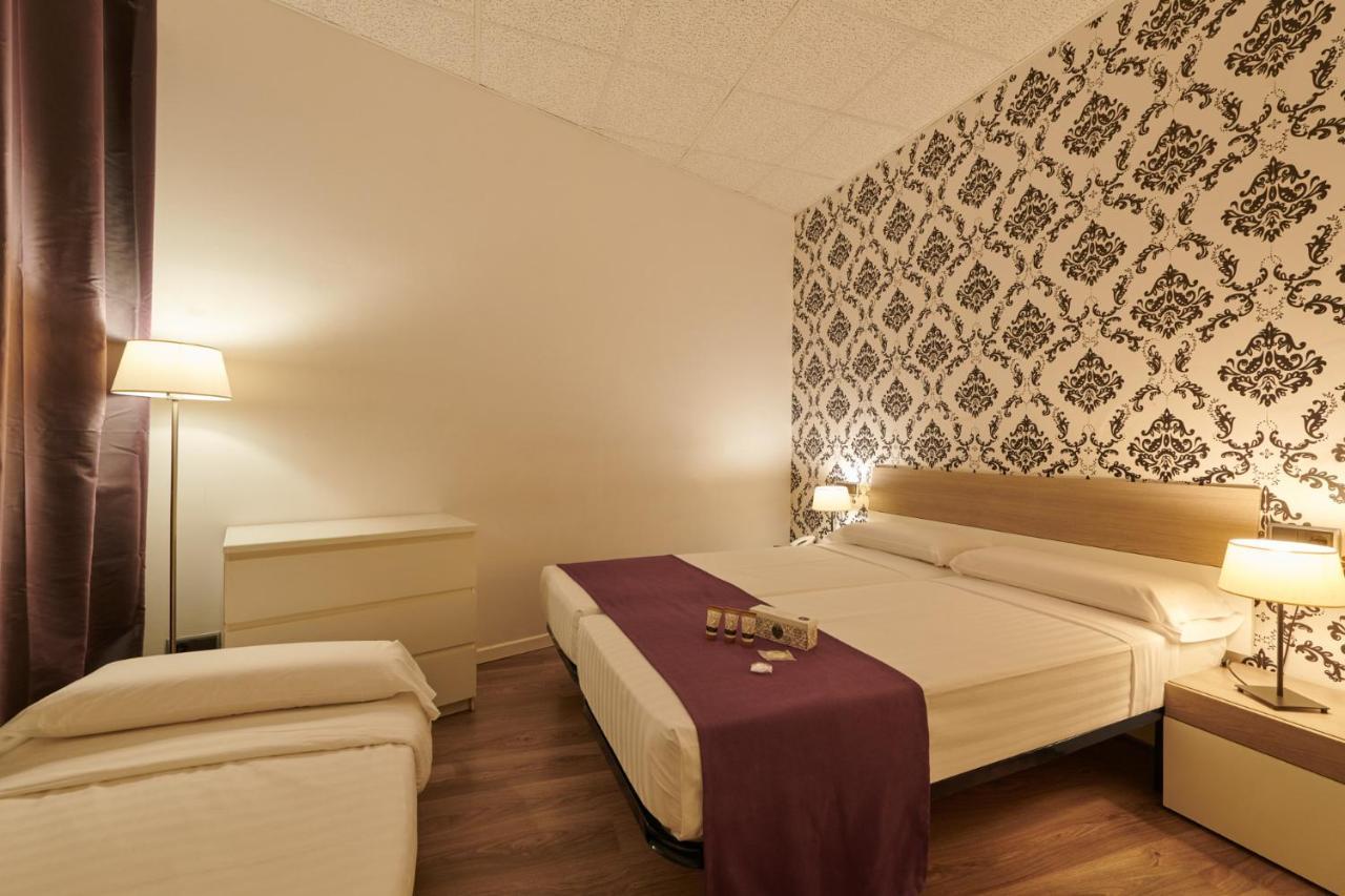 Hostal Mayerling Centro برشلونة المظهر الخارجي الصورة