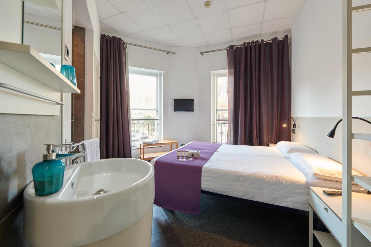 Hostal Mayerling Centro برشلونة المظهر الخارجي الصورة